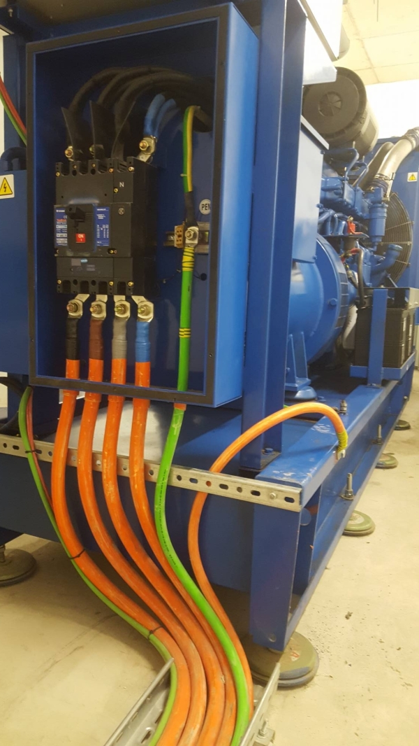 Instalaciones eléctricas en naves industriales 